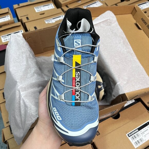 Salomon XT-6 Athletic Shoes - Picture 3 of 7